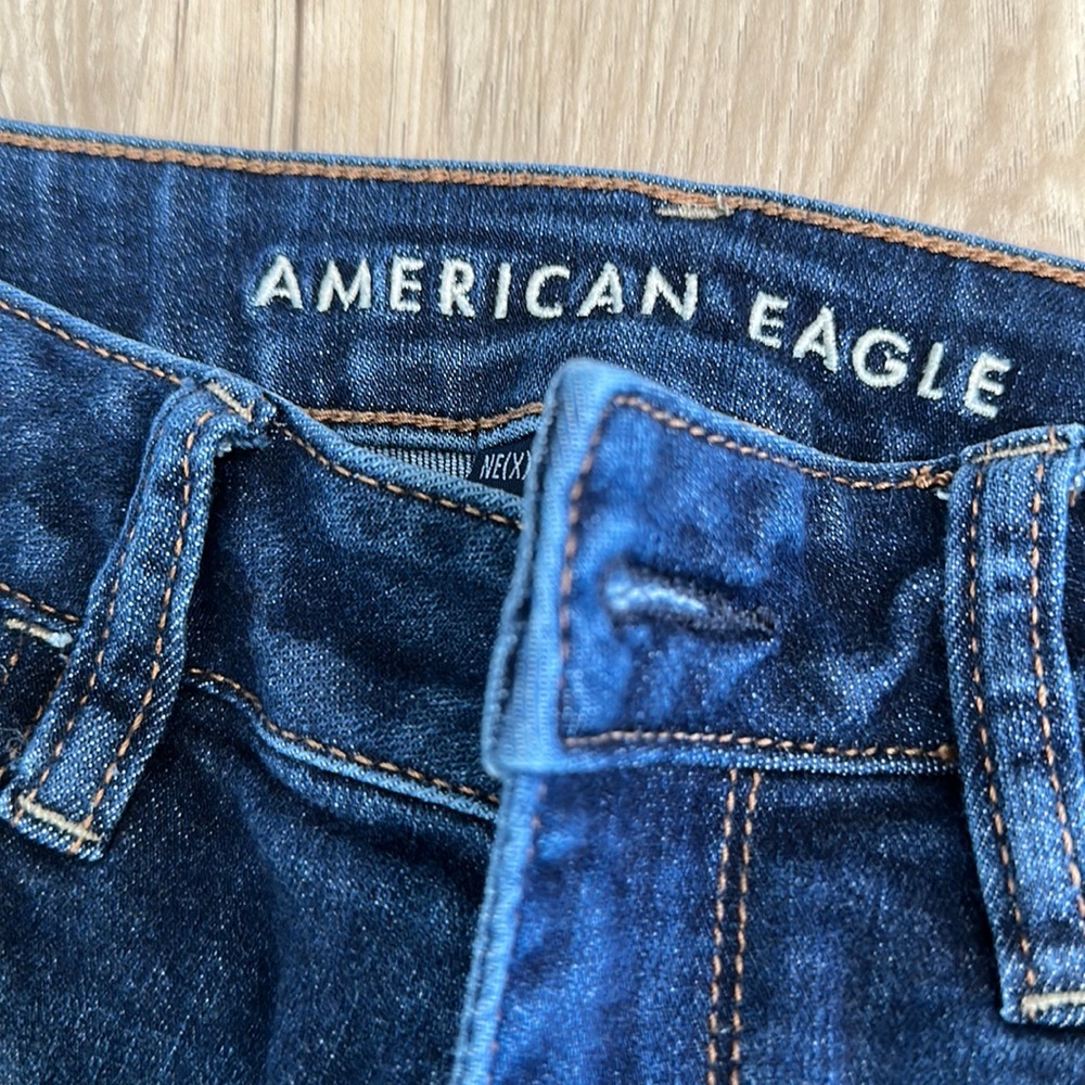 American Eagle Next Level Stretch Jean size 8 Reg